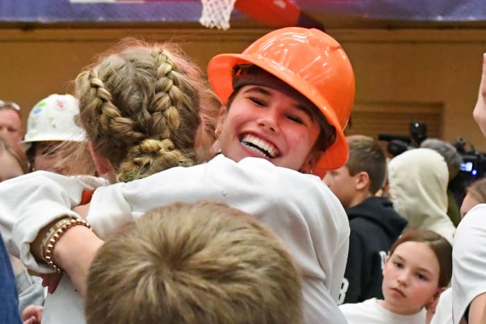 a Silverton Crater 5A Oregon girls basketball final 2024 Leon Neuschwander 88